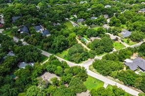 1539 Bella Vista Drive - Photo 4