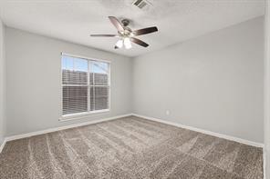 1702 Yorkshire Drive - Photo 15