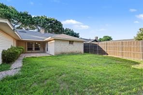 1702 Yorkshire Drive - Photo 20