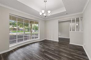 1702 Yorkshire Drive - Photo 5