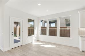 816 Condor Street - Photo 14
