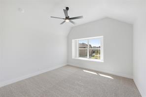 816 Condor Street - Photo 32