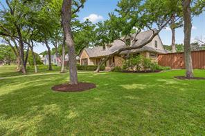 6811 Bradbury Lane - Photo 4