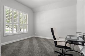 840 Parkside Drive - Photo 10