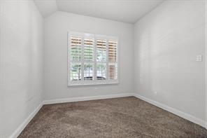 840 Parkside Drive - Photo 11