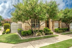 840 Parkside Drive - Photo 2