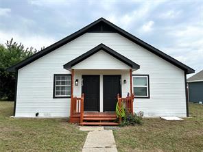 813 Kingdom Circle - Photo 1