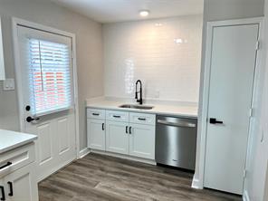 813 Kingdom Circle - Photo 5