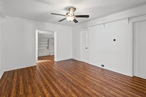 1050 W Dallas Avenue - Photo 3