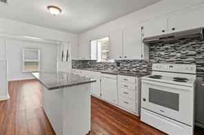 1050 W Dallas Avenue - Photo 7