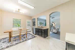 9885 Willowick Avenue - Photo 9