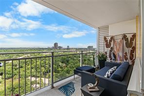 3883 Turtle Creek Boulevard - Photo 17