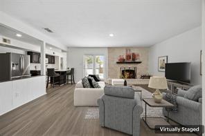 3004 Yorkshire Court - Photo 1