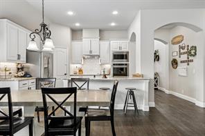 1510 Laurence Lane - Photo 1
