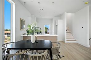 312 N Lancaster Avenue - Photo 6