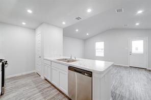 406 Poplar Court - Photo 5