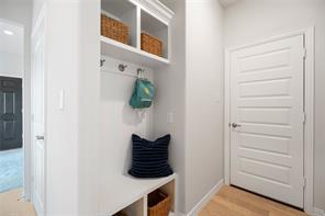 8725 Saratoga Street - Photo 15