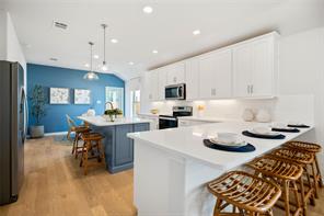 8725 Saratoga Street - Photo 3