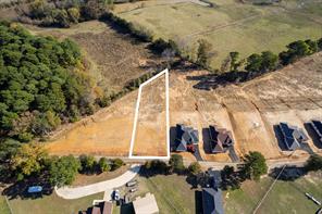 Lot 2 CR 4323 - Photo 1
