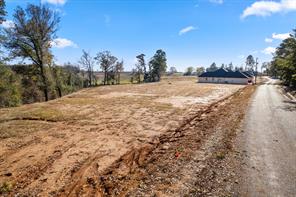 Lot 2 CR 4323 - Photo 14