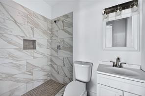 710 E Lamar Street - Photo 13