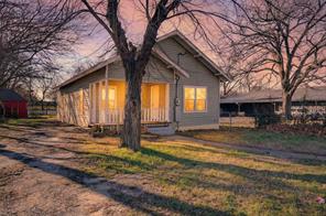 710 E Lamar Street - Photo 2