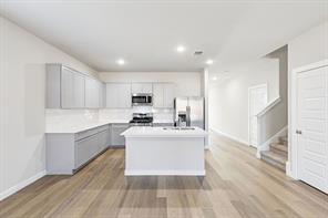 3915 Somerville Drive - Photo 9