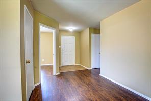 7000 Sylvan Meadows Drive - Photo 5