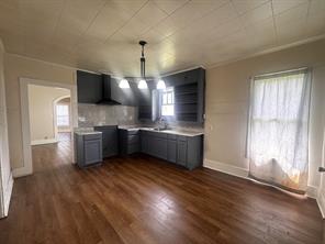 414 W 4th Street - Photo 6