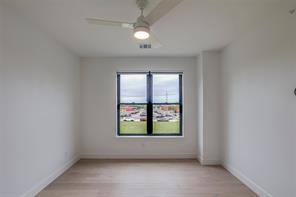 309 W Daggett Avenue - Photo 11