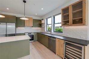309 W Daggett Avenue - Photo 3