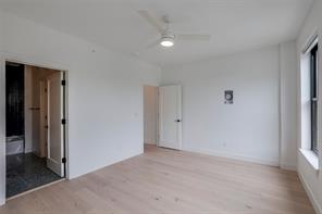 309 W Daggett Avenue - Photo 9
