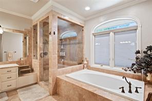 2749 Summit Avenue - Photo 17