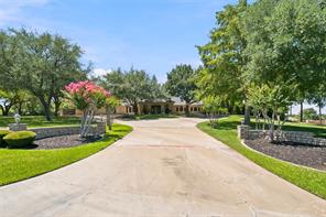 2749 Summit Avenue - Photo 40