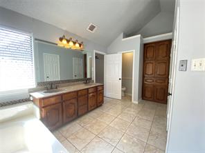 4131 Crossgate Court - Photo 18