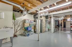 2041 Hawthorne Avenue - Photo 34