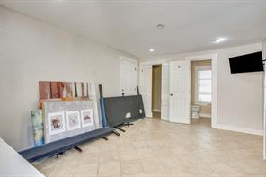 2041 Hawthorne Avenue - Photo 36