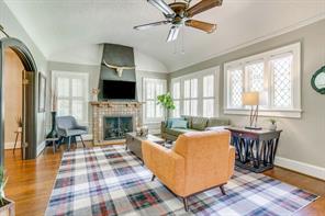 2041 Hawthorne Avenue - Photo 6