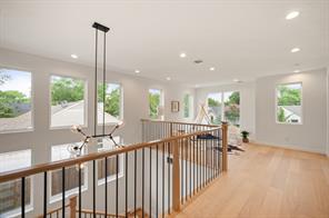 6108 Kenwood Avenue - Photo 21