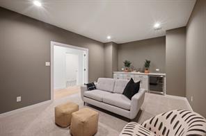 6108 Kenwood Avenue - Photo 32