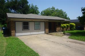 112 S Lynn Avenue - Photo 1
