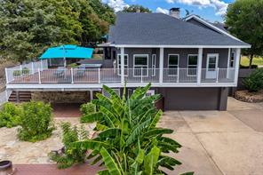 6 Stillwaters Drive - Photo 2