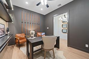 1605 Briscoe - Photo 13