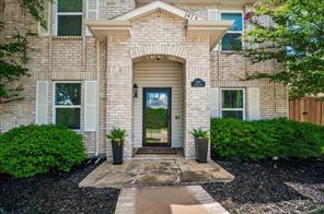 1419 Madison Drive - Photo 2