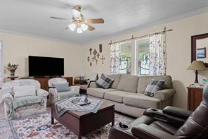 236 Circle Drive - Photo 4