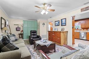 236 Circle Drive - Photo 5