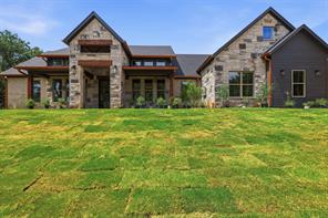 273 Martin Drive - Photo 4