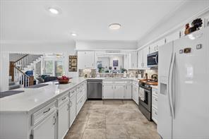 120 Turners Circle - Photo 6