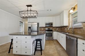 1908 Westridge Drive - Photo 14