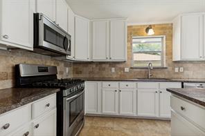 1908 Westridge Drive - Photo 16